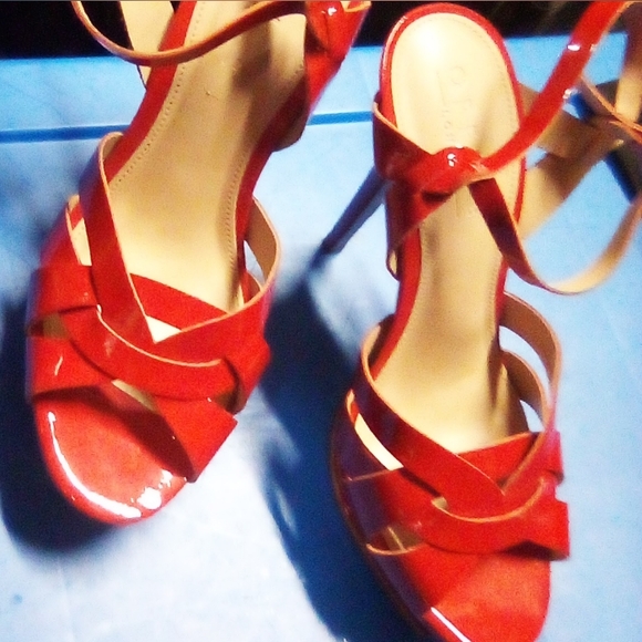 OFFICE LONDON Red Patent Leather Strappy Platform Sandals - Picture 6 of 8